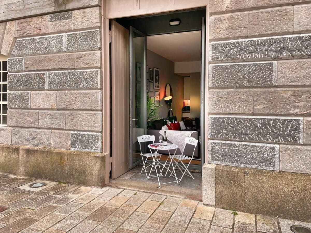 Two-Bedroom Apartment At Royal William Yard, Plymouth Esterno foto